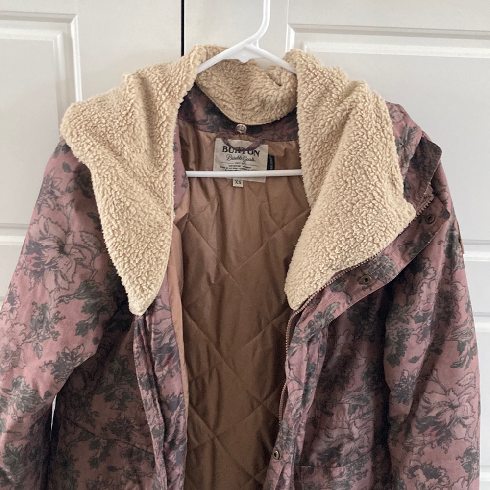 Burton ski/snowboard jacket